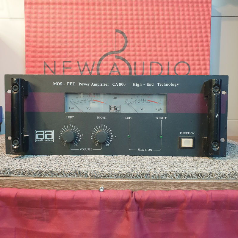 AA Craaft CA800 VU  (USATO) Professional amplifier