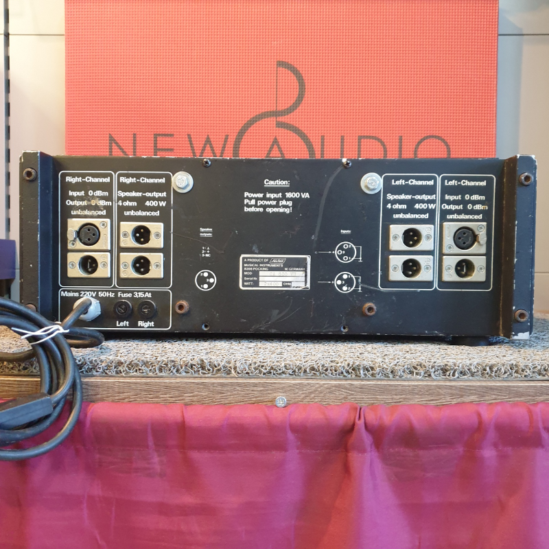 AA Craaft CA800 VU  (USATO) Professional amplifier