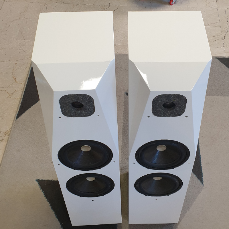 Avalon Acoustics Idea (USATO)