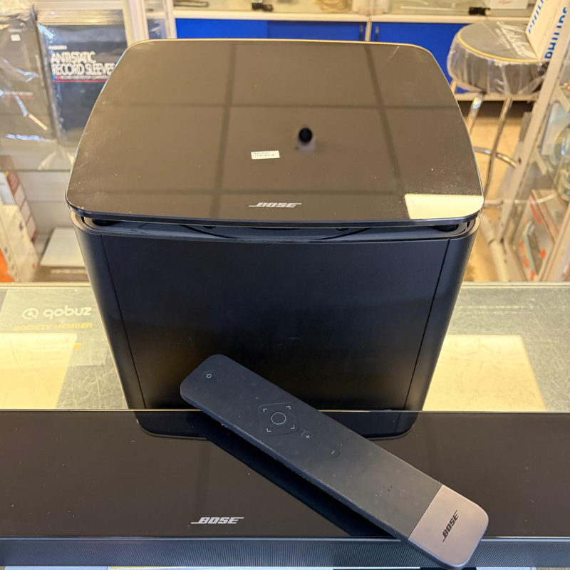 Bose Smart Soundbar 700 + Bass Module 700 + Surround Speakers (USATO)