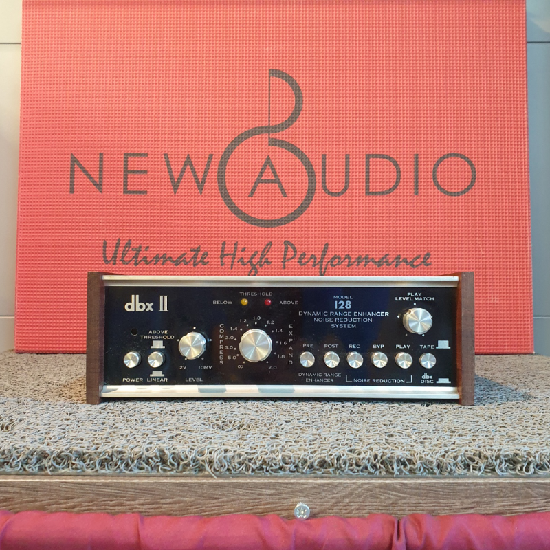DBX II Dynamic Range Enhancer 128 (USATO)