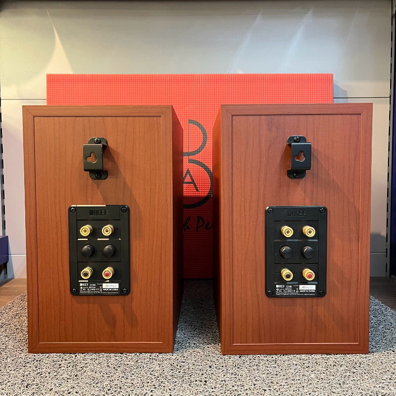 Kef Q300 (USATO)