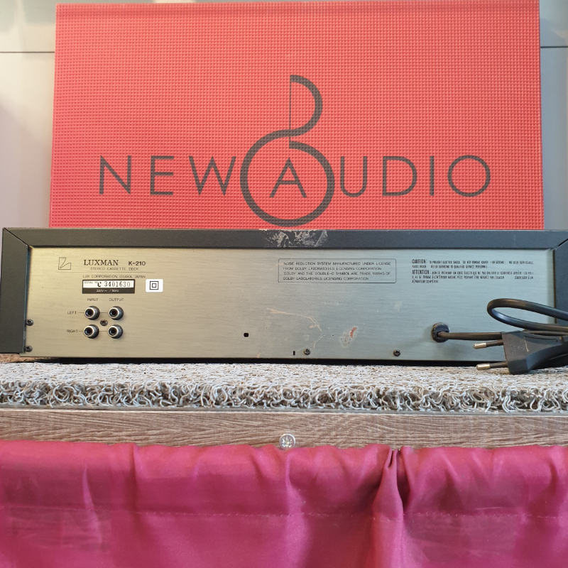 Luxman K-210 Cassette Deck (USATO)