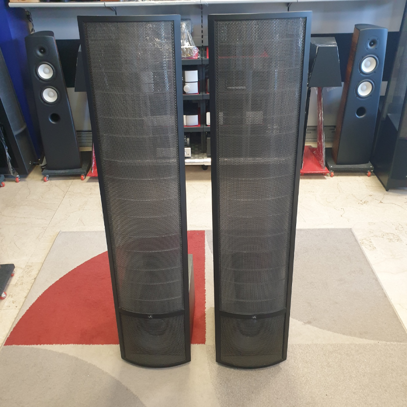 Martin Logan Montis (USATO)