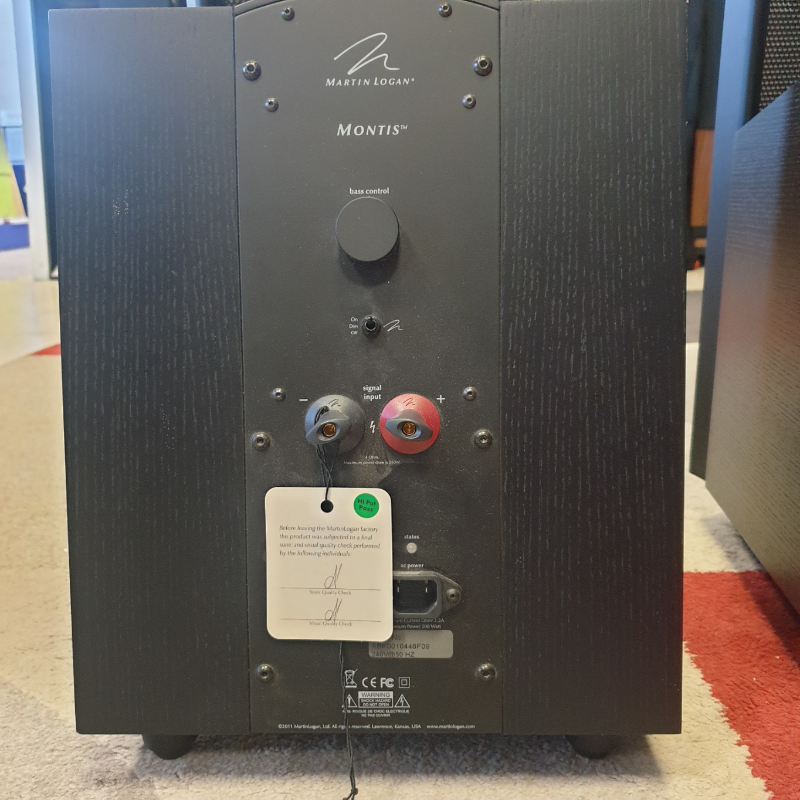 Martin Logan Montis (USATO)