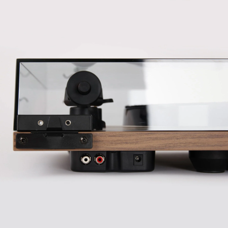 REGA Planar 1 Plus Giradischi