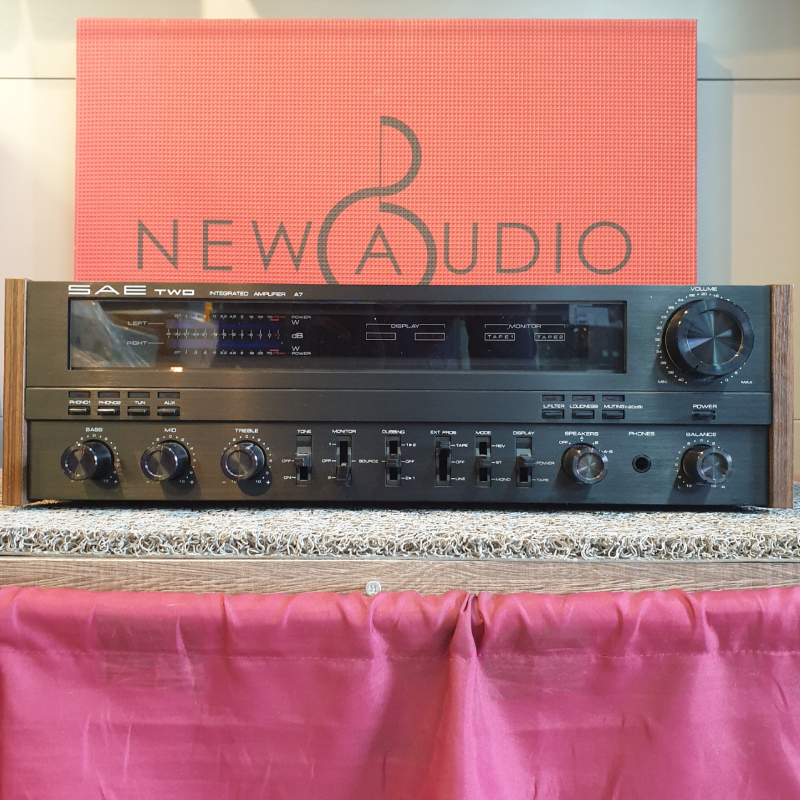 SAE Two A7 Amplificatore Integrato (USATO)