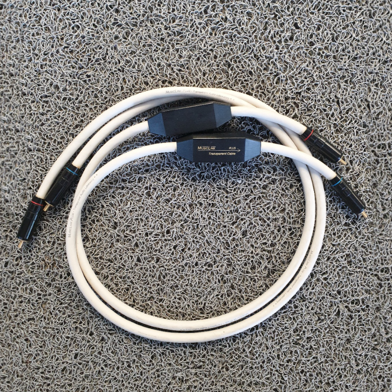 Transparent audio music link plus RCA 1 M (USATO)