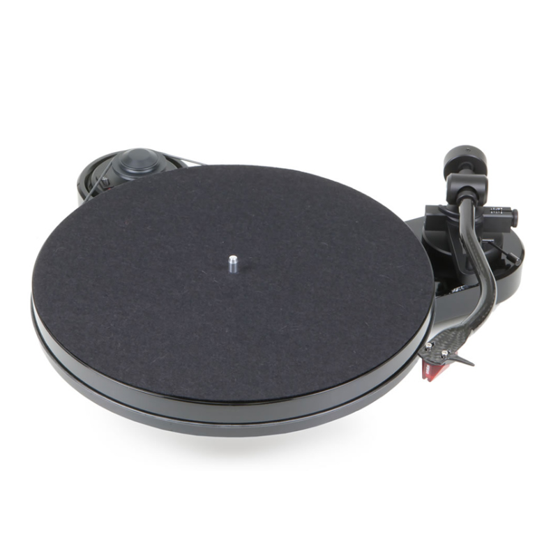 Pro-Ject RPM 1 Carbon 2M RED